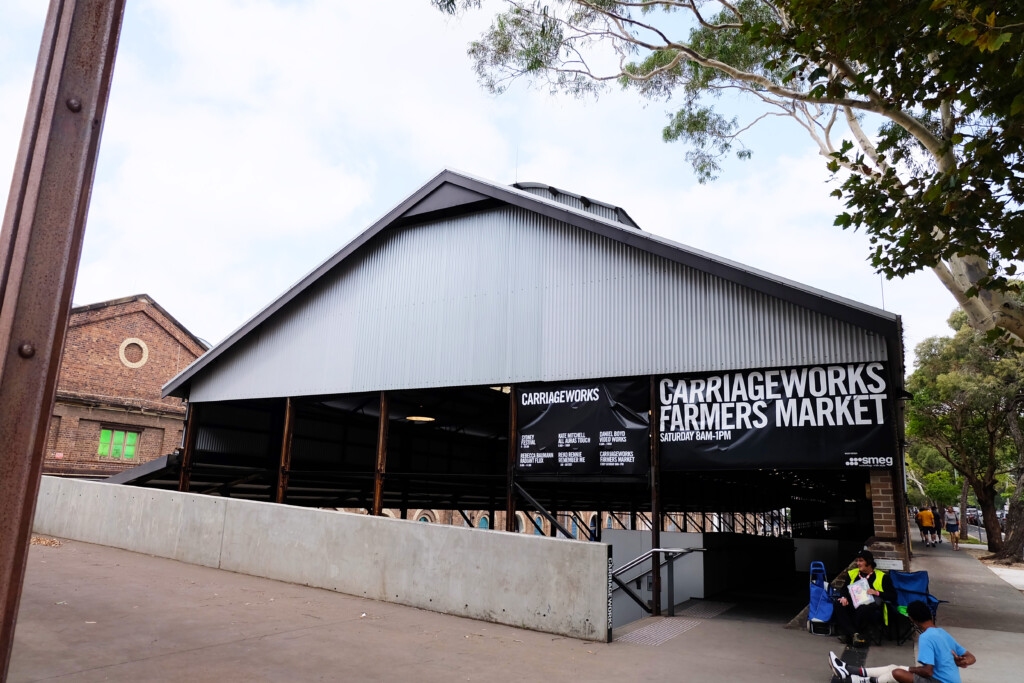 シドニーのキャリッジワークス・ファーマーズマーケット入り口