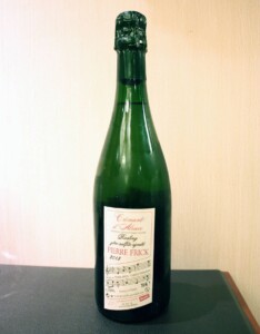 フランスの自然派ワイン Pierre Frick Crémant d'Alsaceのボトル